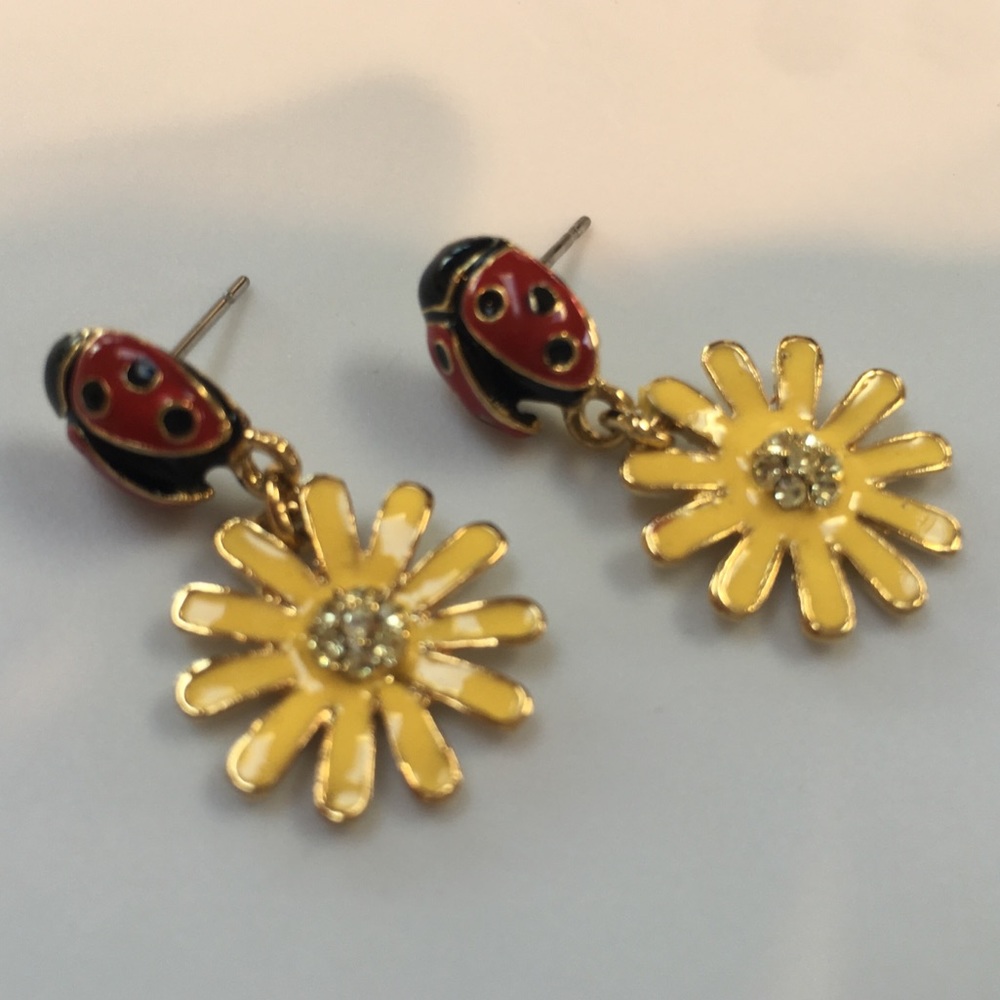 Ladybug with a Daisy Earring